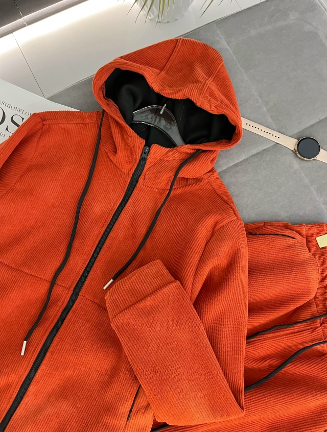 Спортивный костюм 23162287