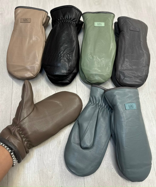 Перчатки 23165371