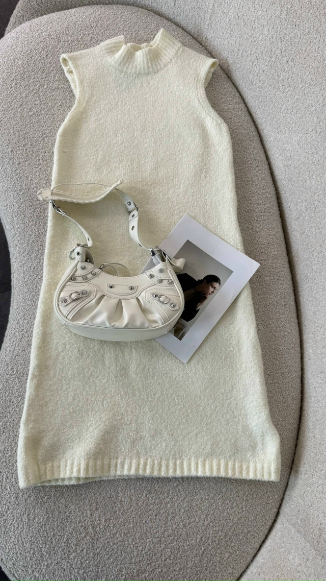 Платье 23166391