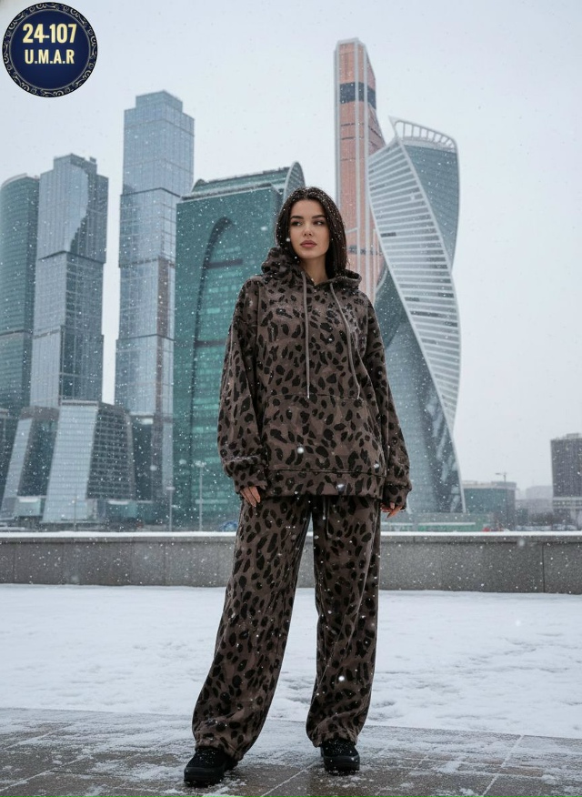 Спортивный костюм 23167035