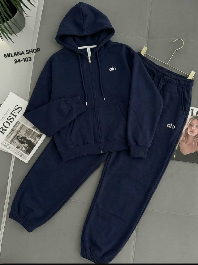 Спортивный костюм 23167122