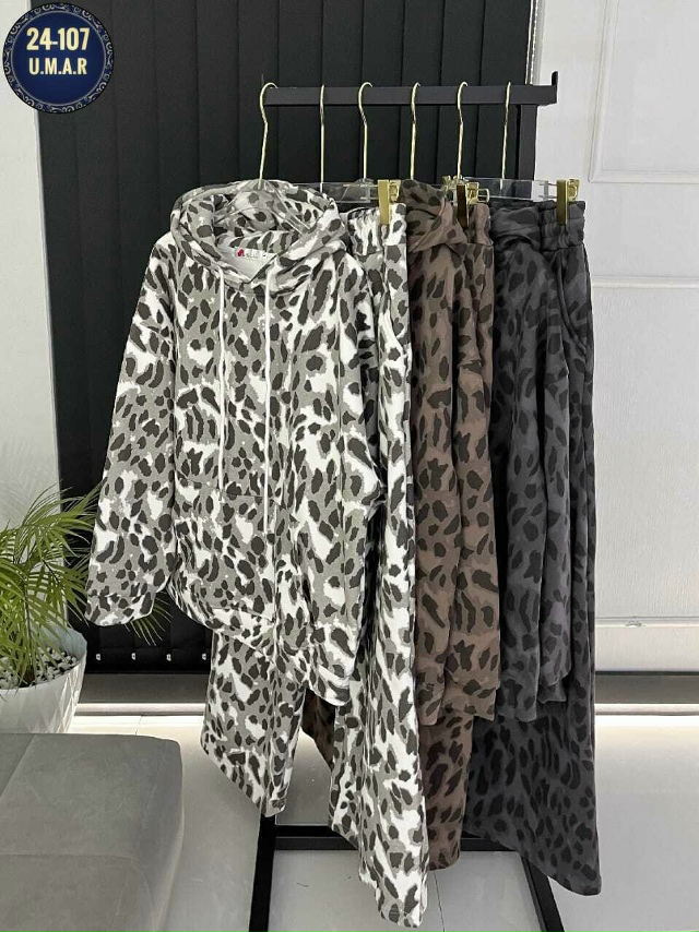 Спортивный костюм 23167035