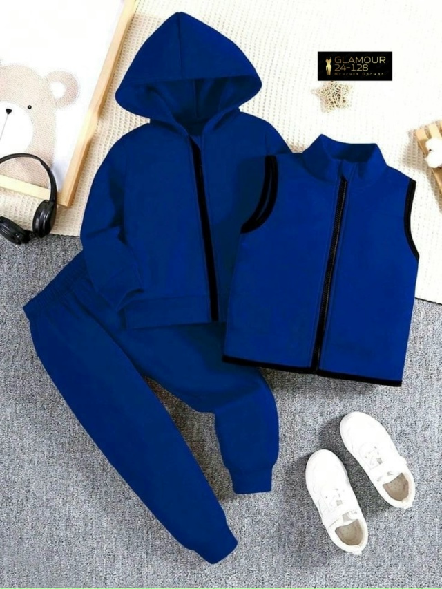 Спортивный костюм 23168797