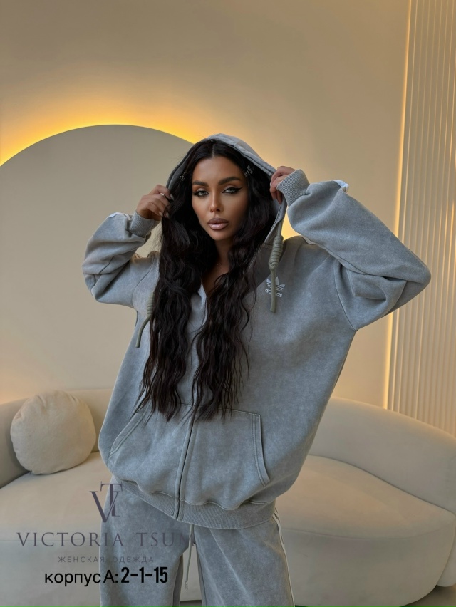 Спортивный костюм 23169055