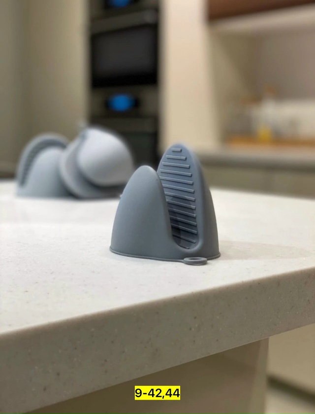 Перчатки 23168979