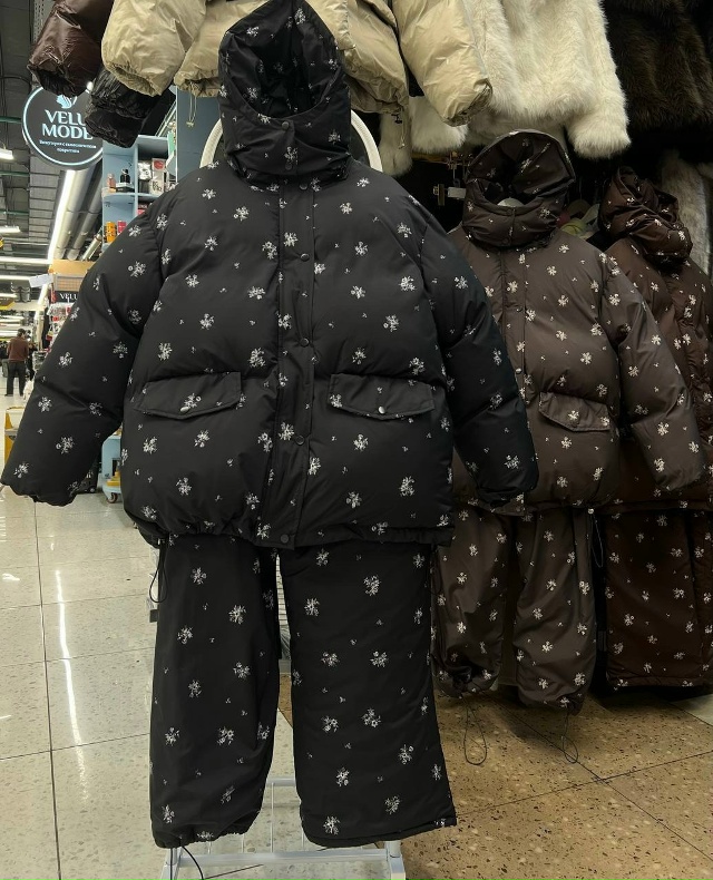 Костюм 23170319