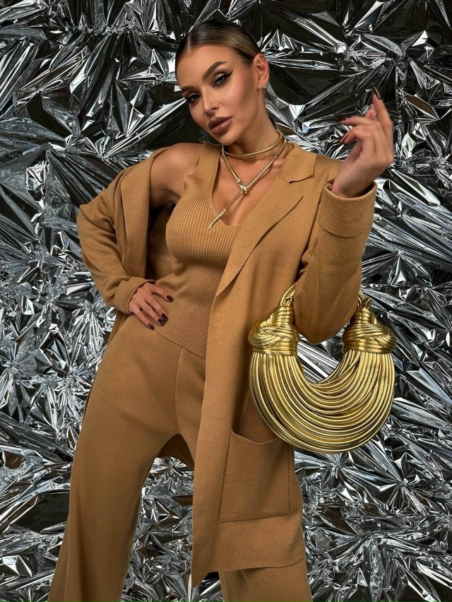 Костюм 23172629