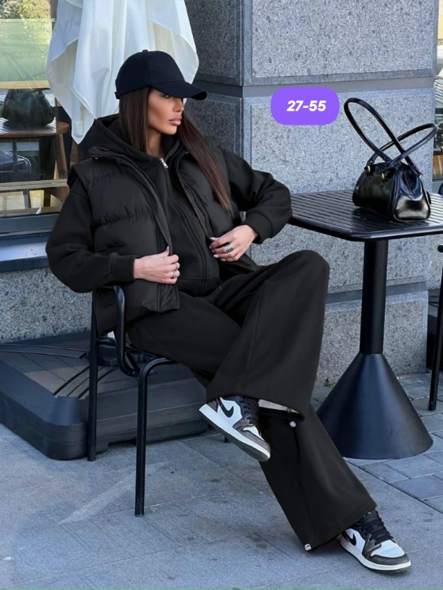 Спортивный костюм 23173466