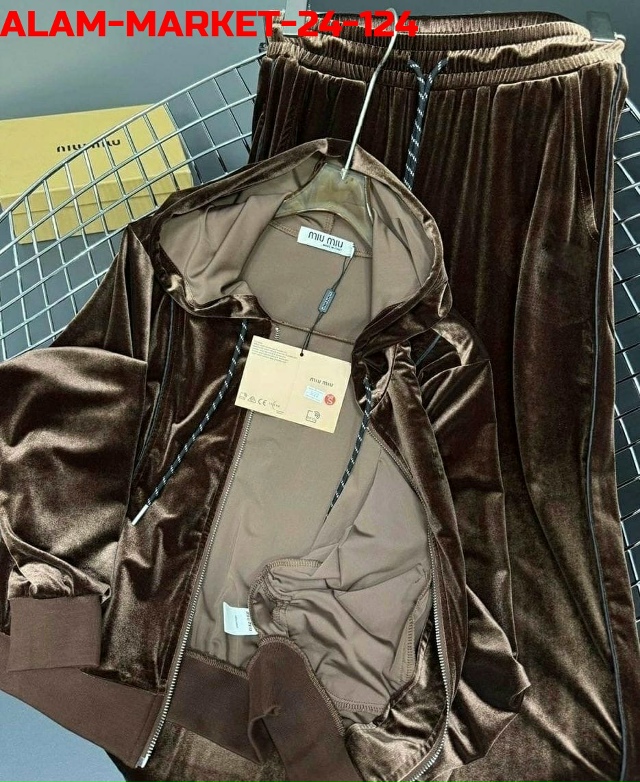 Костюм 23175512