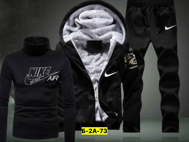 Спортивный костюм 23176664