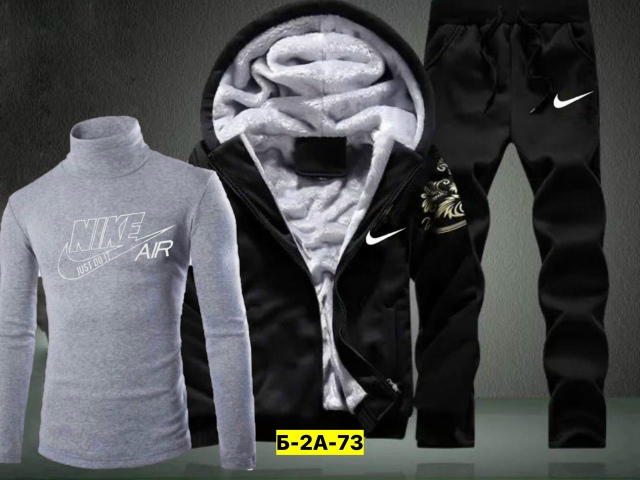 Спортивный костюм 23176664