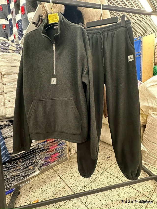 Спортивный костюм 23177302