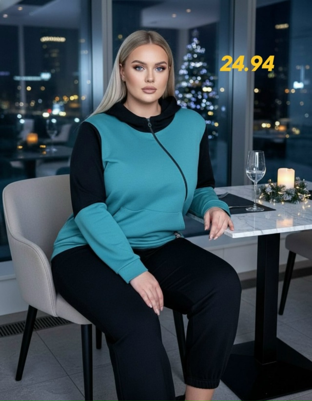 Спортивный костюм 23177937