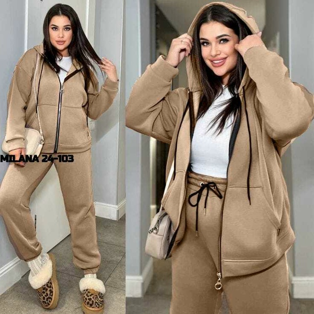 Спортивный костюм 23178681