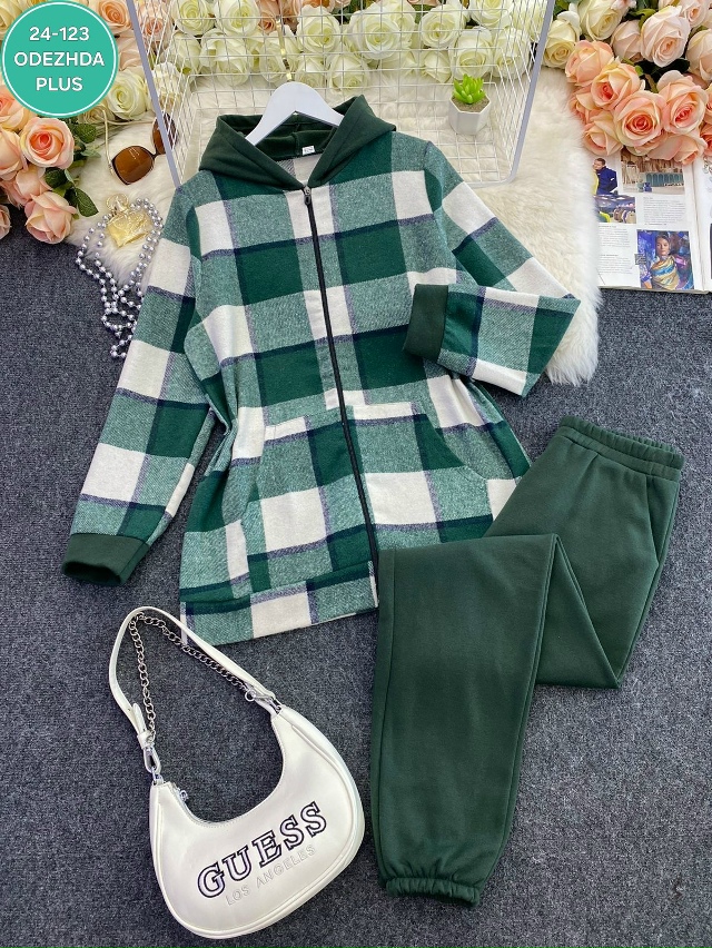 Костюм 23181010