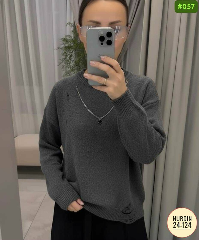 Свитер 23182835