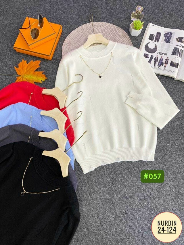 Свитер 23182835