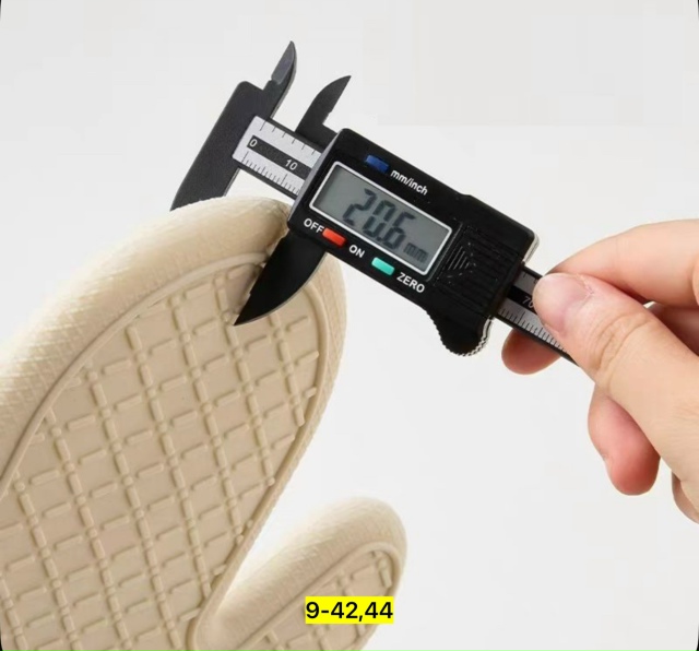 Перчатки 23183475