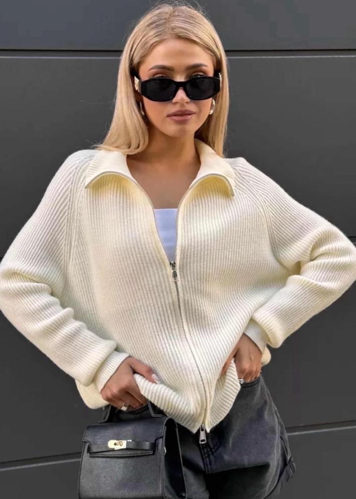 Свитер #23071381