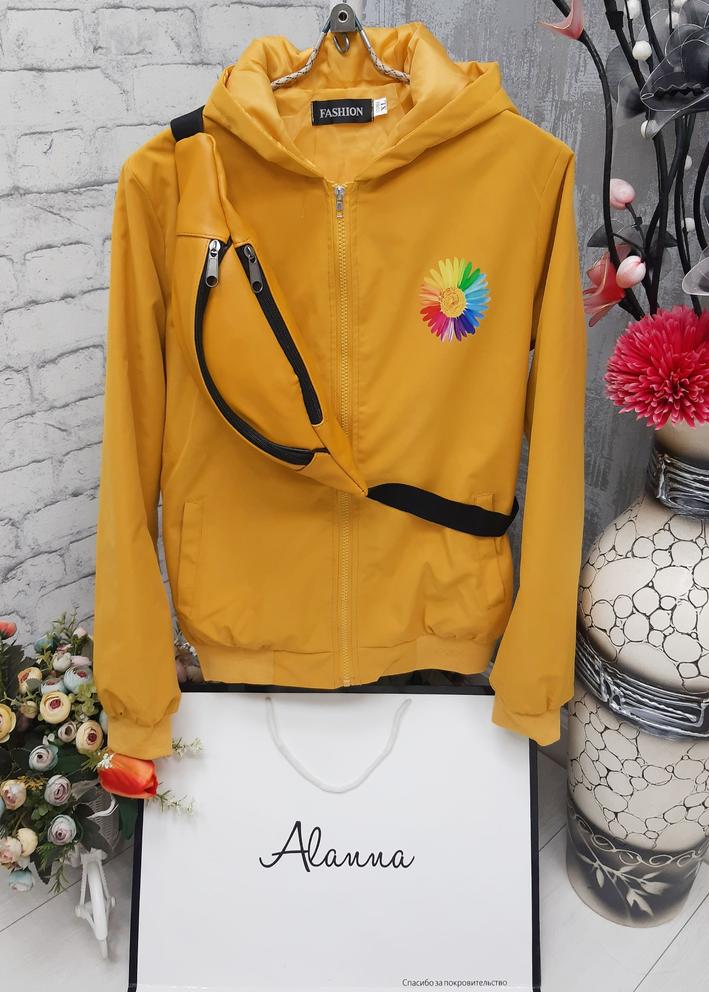 Ветровка с сумкой #20664228