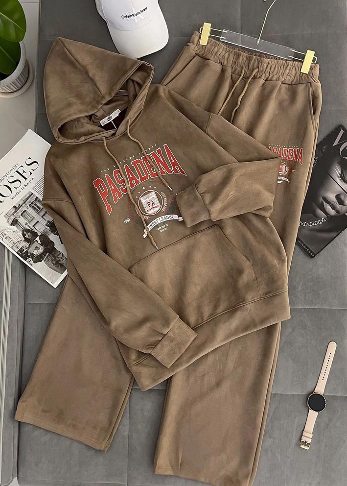 Спортивный костюм #23070501